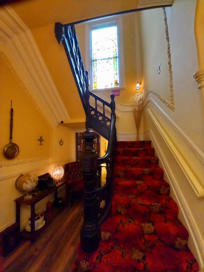 Savoy Hotel Fleetwood Bagian luar foto