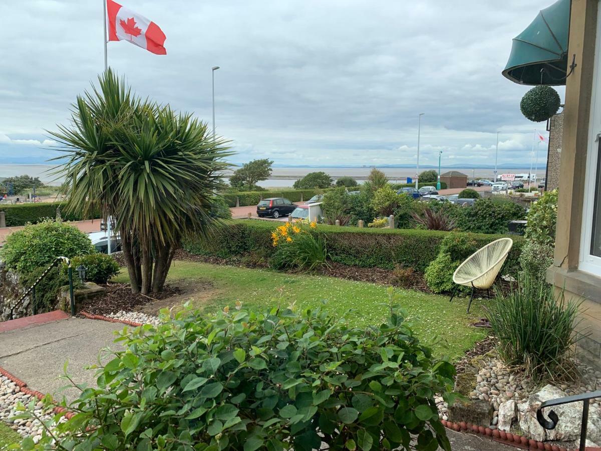 Savoy Hotel Fleetwood Bagian luar foto